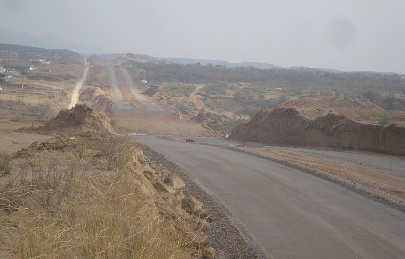 CDA Floats Tender for Re-Construction of Margalla Avenue