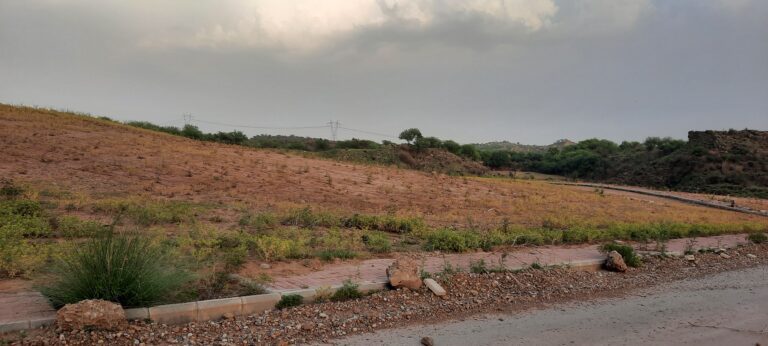10 Marla 4th Schedule Plot File Available in Gulberg Residencia Islamabad