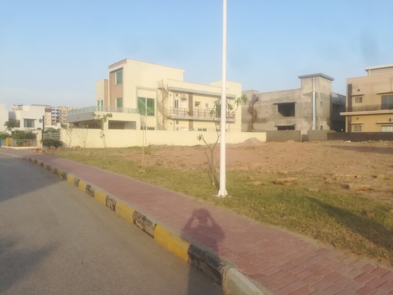 Bahria Town Phase 8 Rawalpindi – Overseas Sector 2: 10 Marla Plot for Sale