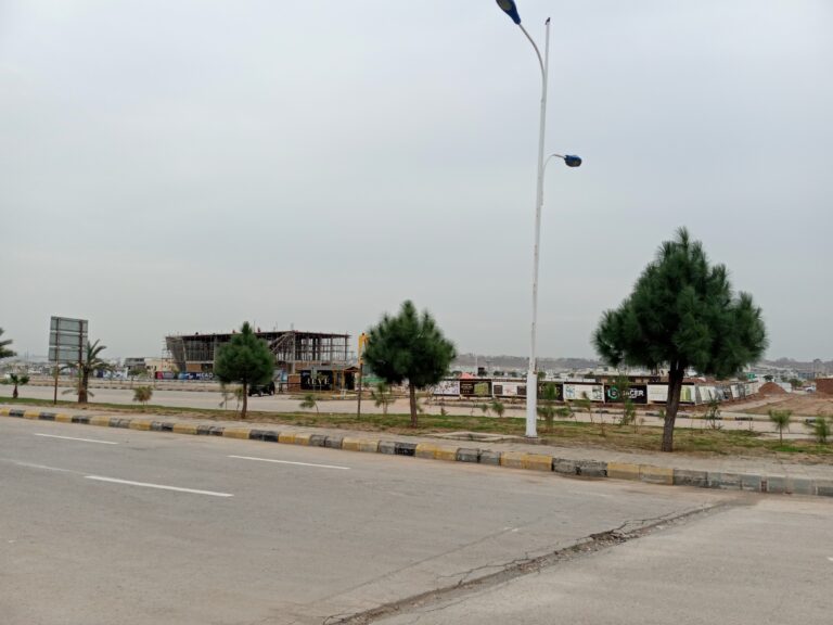 10 Marla Plot For Sale In (Sector B) Phase 8 Bahria Town Rawalpindi