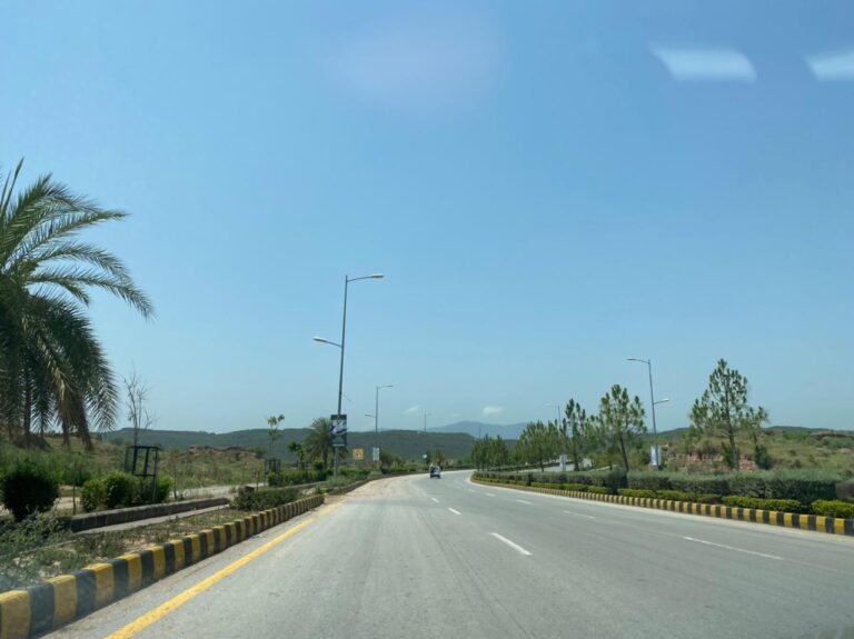 10 Marla Residential plot for sale in Sector-K Bahria Enclave Islamabad