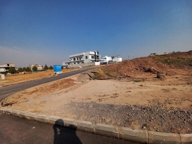10 Marla Residential Plot up for Sale in Sector K Bahria Enclave Islamabad