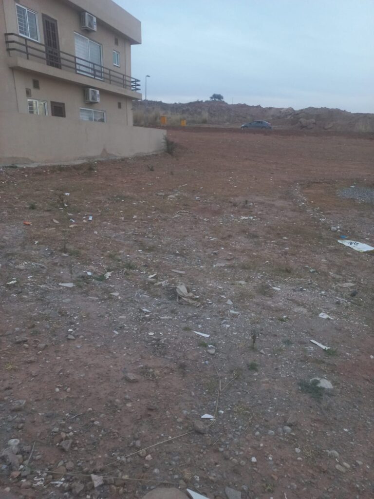 10 Marla Plot For Sale In Phase 8 Sector E Bahria town Rawalpindi