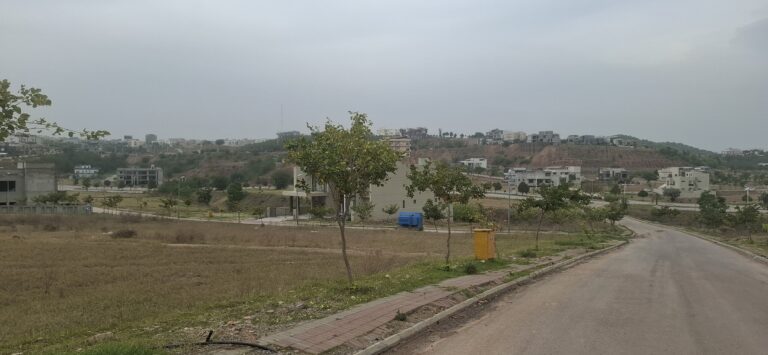 1 Kanal Corner Pair Plots in Sector B DHA Phase 3 Islamabad