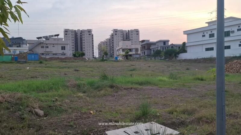 DHA Phase 5 10 Marla Plot for Sale