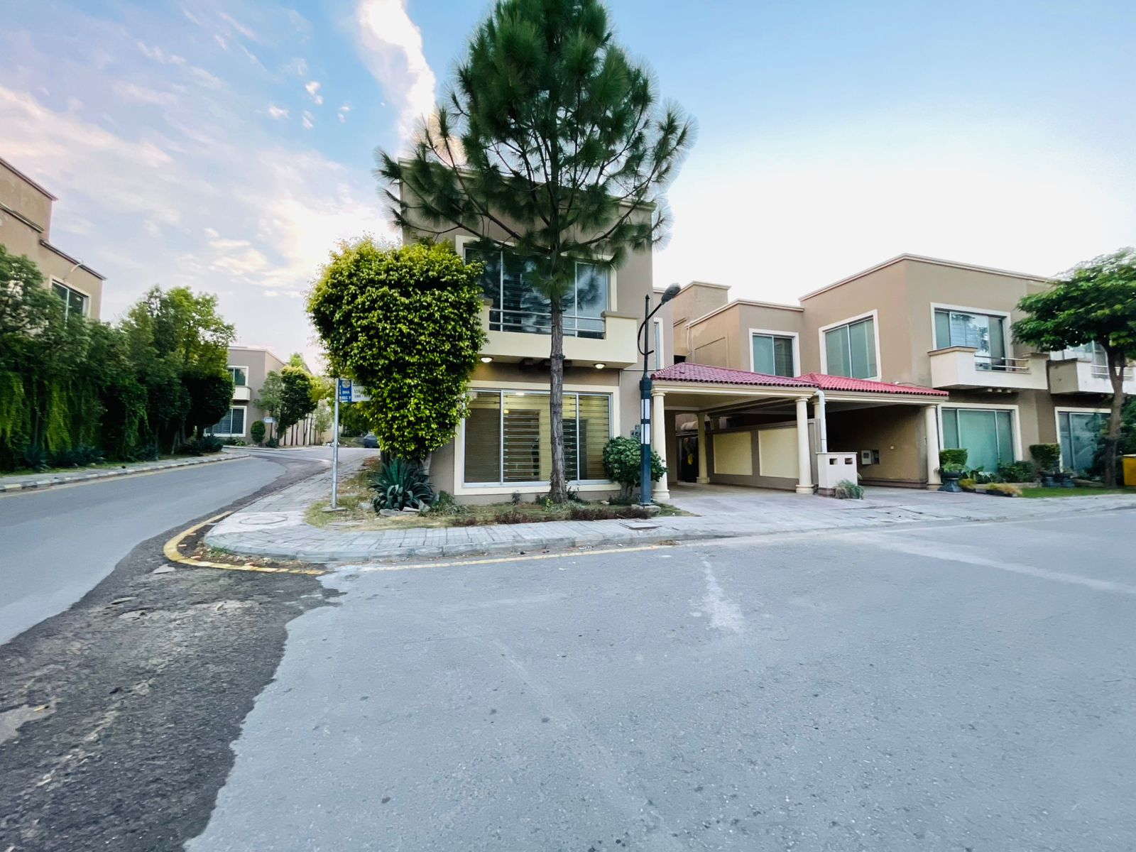 Beautiful Defence Villa for Sale – DHA Phase 1, Sector F, Islamabad