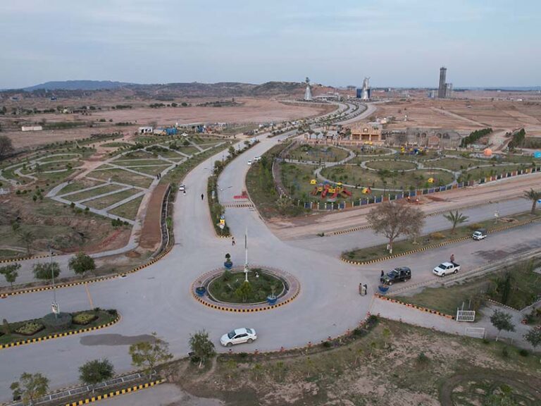 AWAMI GREENS 4 MARLA RESIDENTIAL PLOTS WITH DEVELOPMENT CHARGES BOOKING AVAILABLE