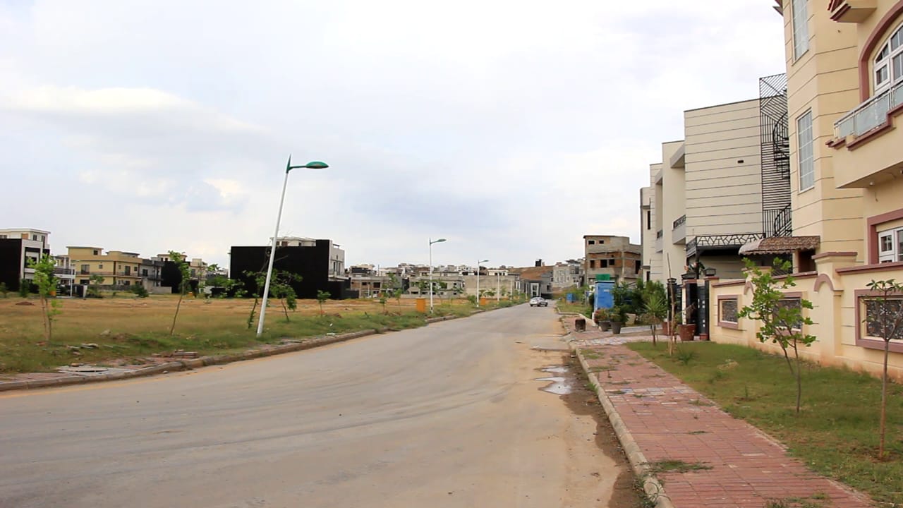 10 Marla Plot for Sale in Overseas 6, Bahria Town Phase 8, Rawalpindi