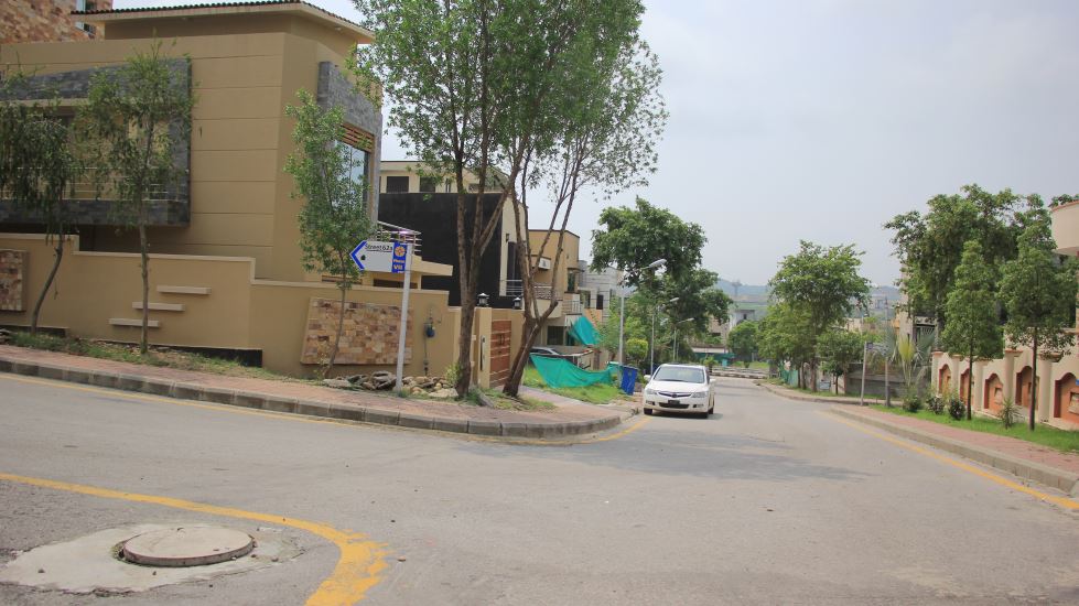 Bahria Town Phase 7 Rawalpindi Pictures 41