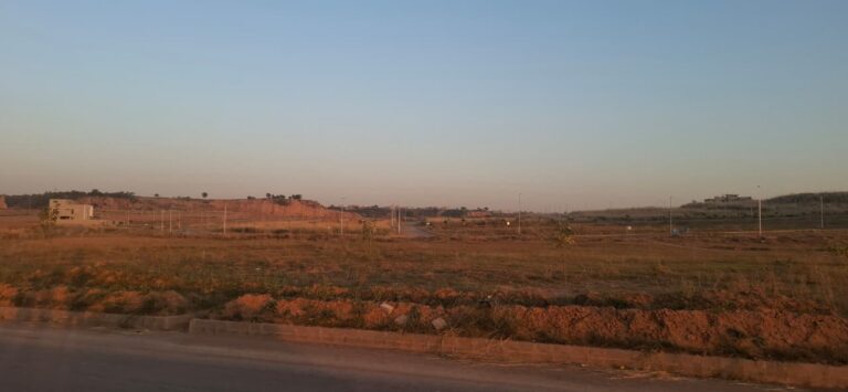 Updated D Block Kanal Plot: 1 Kanal Plot for Sale in Sector D, DHA Phase 3 Islamabad