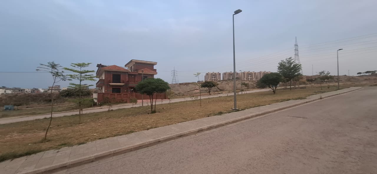DHA Phase 5 Islamabad Latest Pictures 28