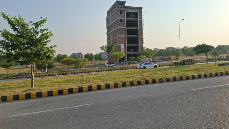 8 Marla Commercial on DHA Expressway Block C-2, DHA Phase 5 Islamabad