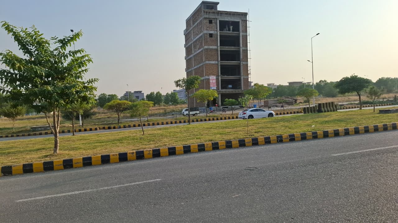 DHA Phase 5 Islamabad Pictures 1