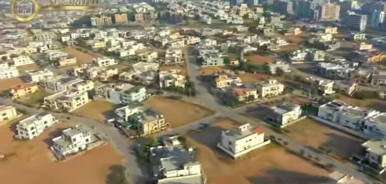 ​PRIME Lake View Sector Plots | Corner & Boulevard Category | Bahria Town 8