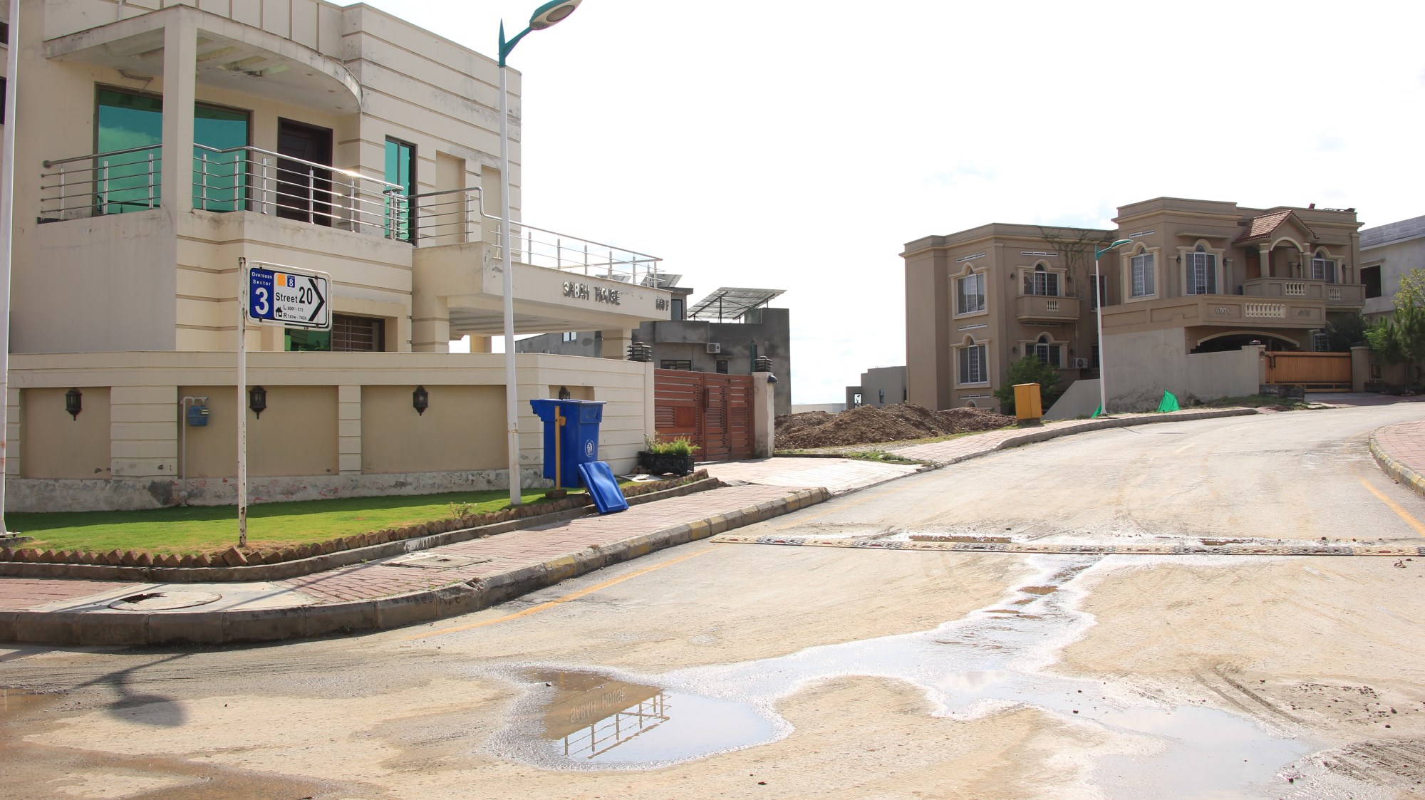 Overseas Enclave 3 Bahria Town Phase 8 Rawalpindi Pictures 14