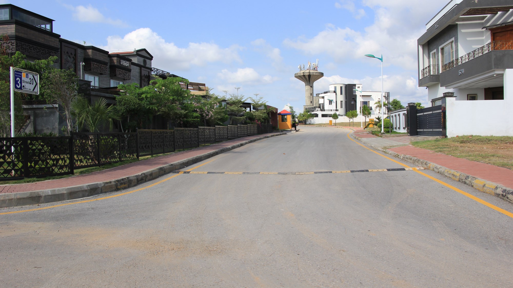 Overseas Enclave 3 Bahria Town Phase 8 Rawalpindi Pictures 2