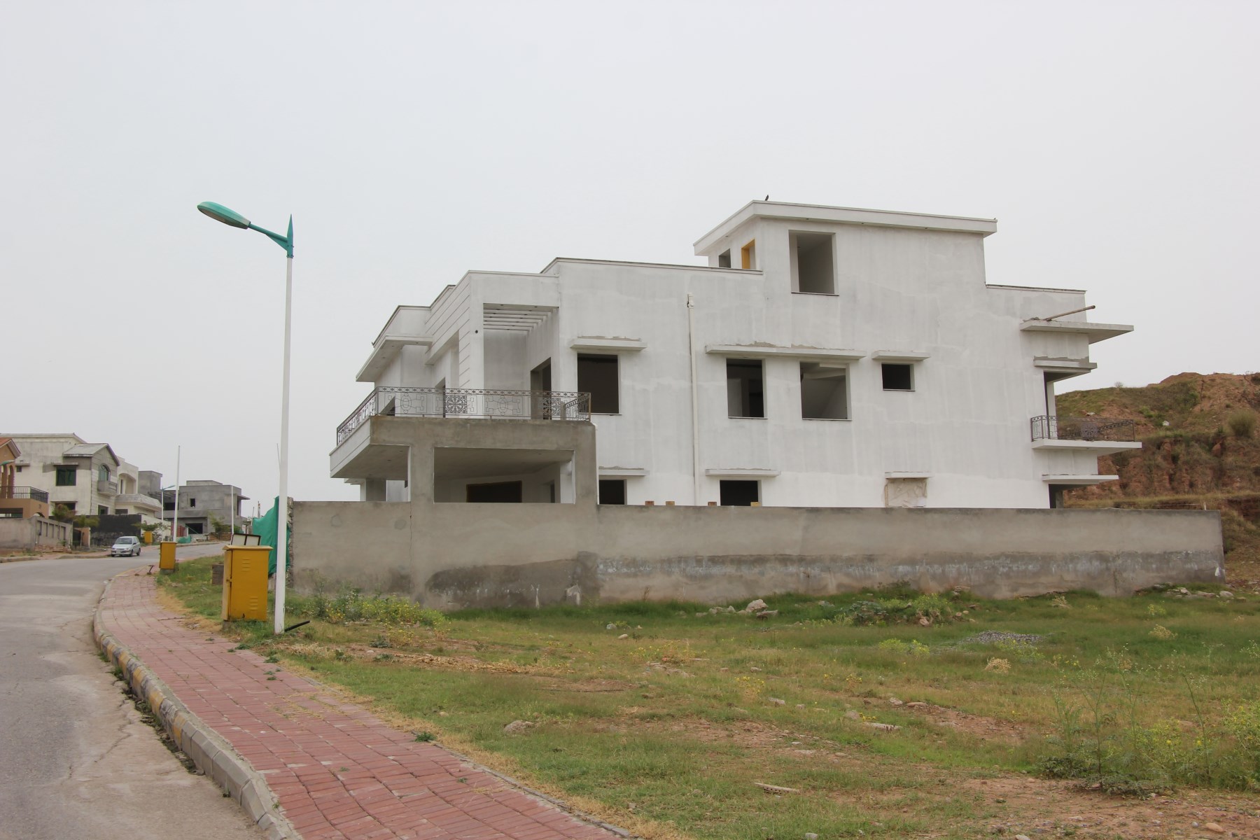 Sector A Bahria Town Phase 8 Rawalpindi Pictures 37