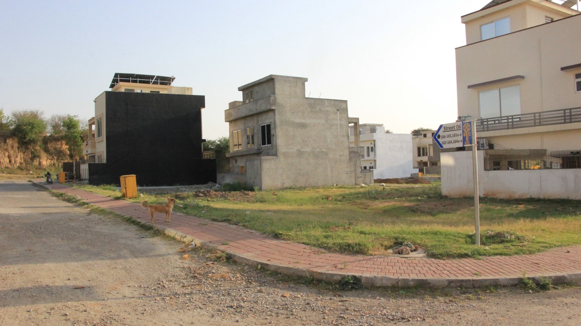 Sector E 3 Bahria Town Phase 8 Rawalpindi Pictures 14