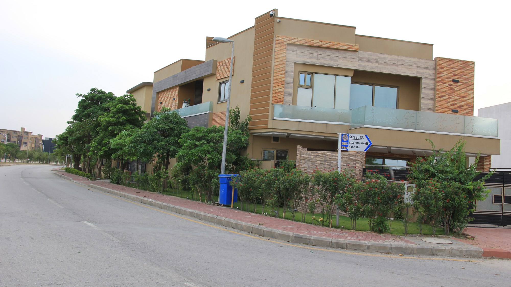 Sector F1 Bahria Town Phase 8 Rawalpindi Pictures 37