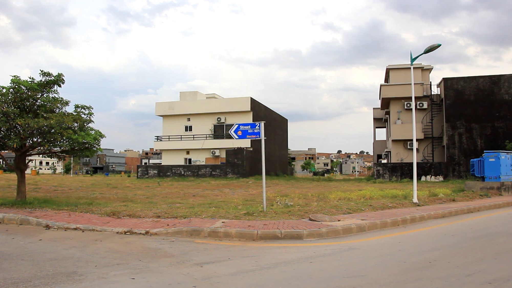 Sector L Bahria Town Phase 8 Rawalpindi Pictures 37