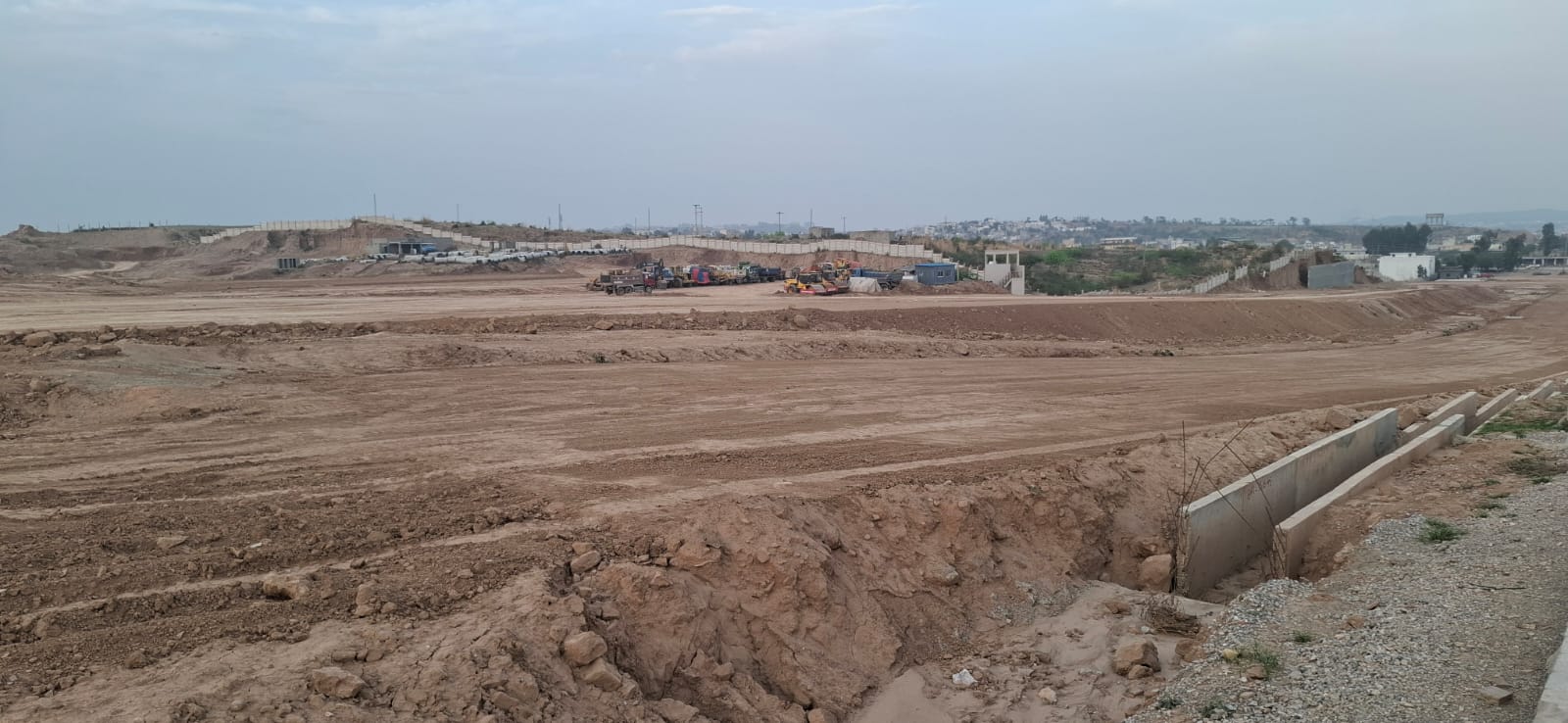 Dha 4 River View North Images 28