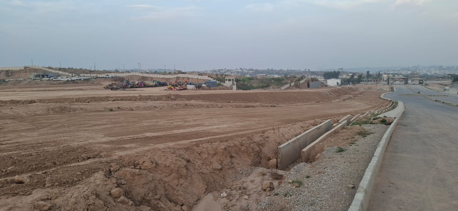Dha 4 River View North Images 33