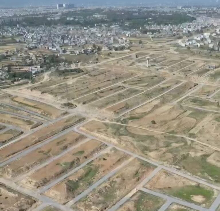 I-15/3 Islamabad: 5 Marla Plot for Sale, Street 46, Plot 144