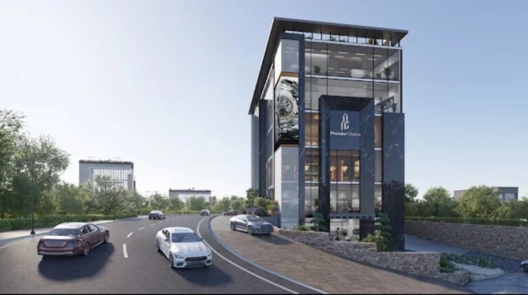 Ready For Business Growth: Box Park III 186 Sq Ft Shop for Sale
