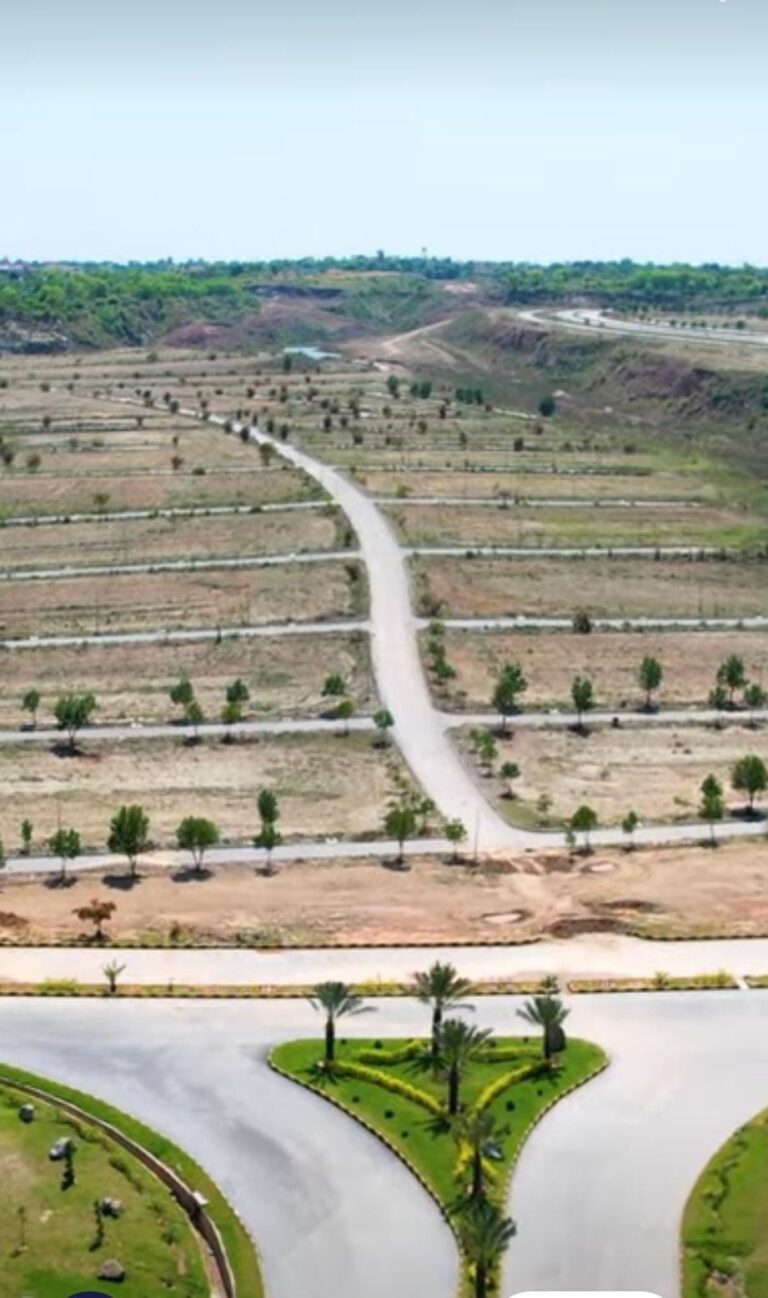 Developed Plot With Possession: DHA Valley Phase 7 Islamabad 8 Marla Plot for Sale