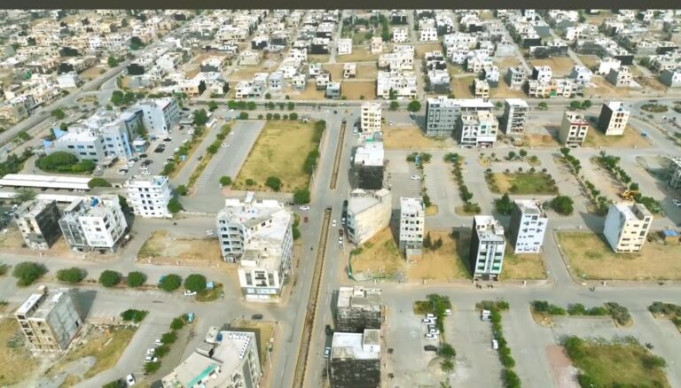 Corner Pu Plot: Corner 10 Marla Plot for Sale in Bahria Town Phase 7 Rawalpindi