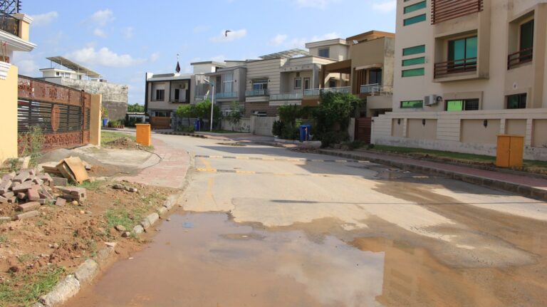 Extra Land + Pup: Sector B, Bahria Town Phase 8 Rawalpindi 10 Marla Plot for Sale