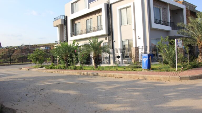1 Kanal Corner Plot in Bahria Town Phase 8 Sector F-4 Rawalpindi