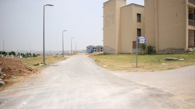 10 Marla Ready for Construction Plot, Bahria Town Phase 8 Rawalpindi