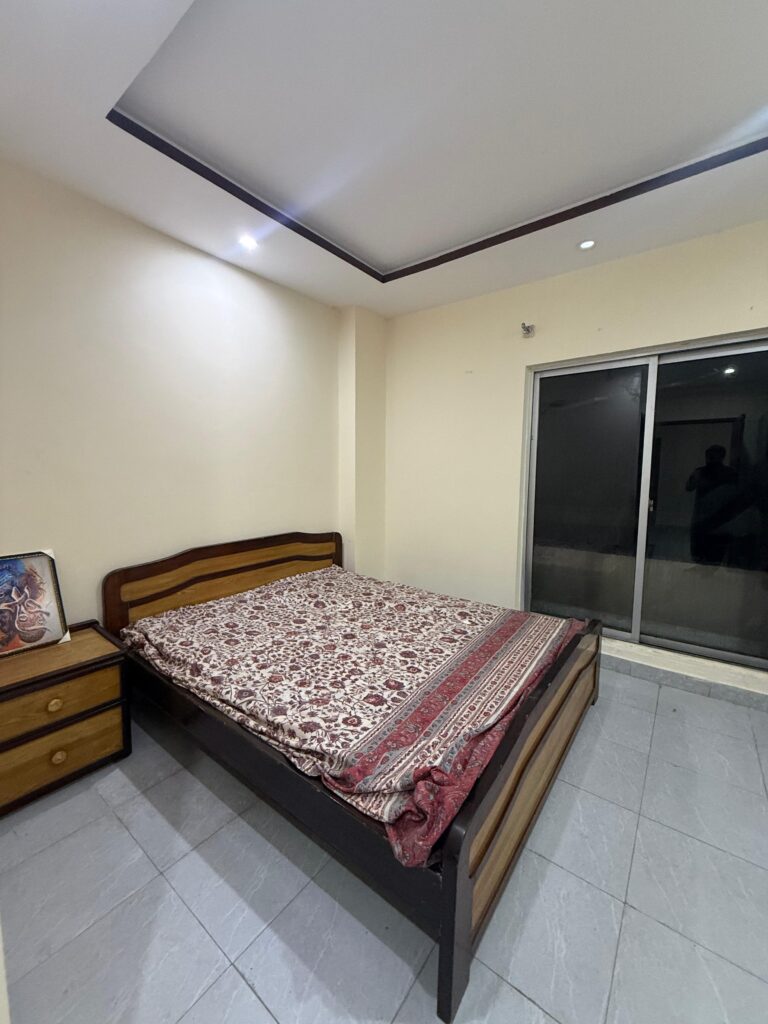 Prime Investment Opportunity: Furnished 1-Bedroom Apartment in Phase 7 Spring North
