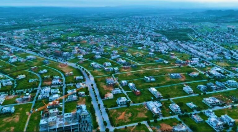 Main Road Access: 1 Kanal Plot Available in C Block, Multi Gardens B-17 Islamabad