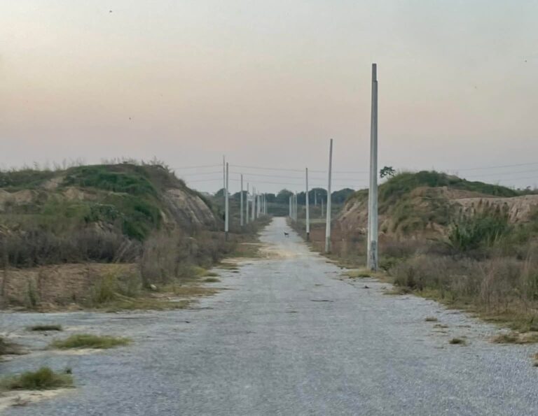 Street 25: 5 Marla Plot Up for Sale in I-15/4 I-15 Islamabad