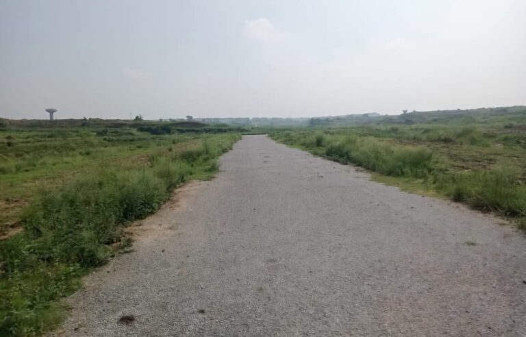 Premium Sector Plot: 5 Marla Plot Up for Sale in I-15/4 I-15 Islamabad
