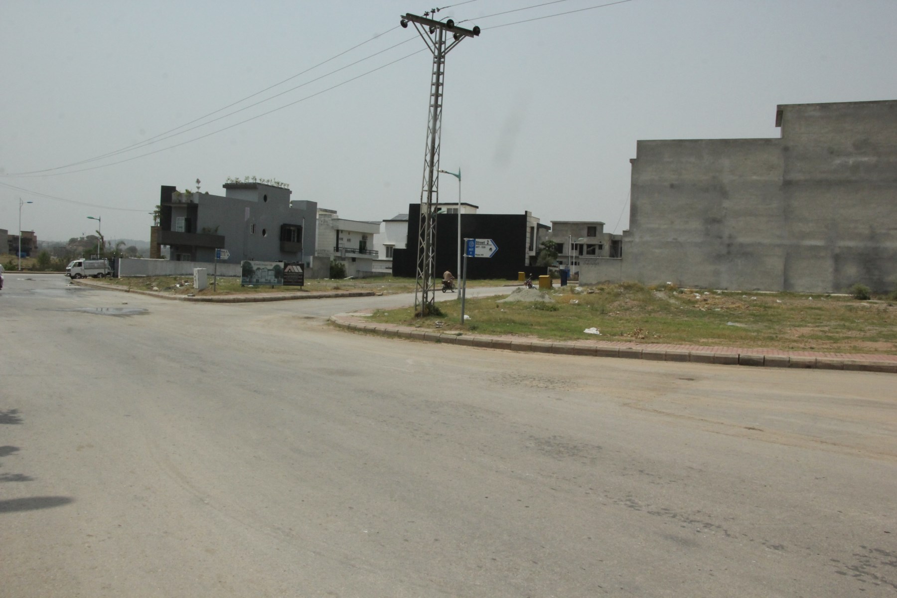 Sector B Bahria Town Phase 8 Rawalpindi Pictures 66