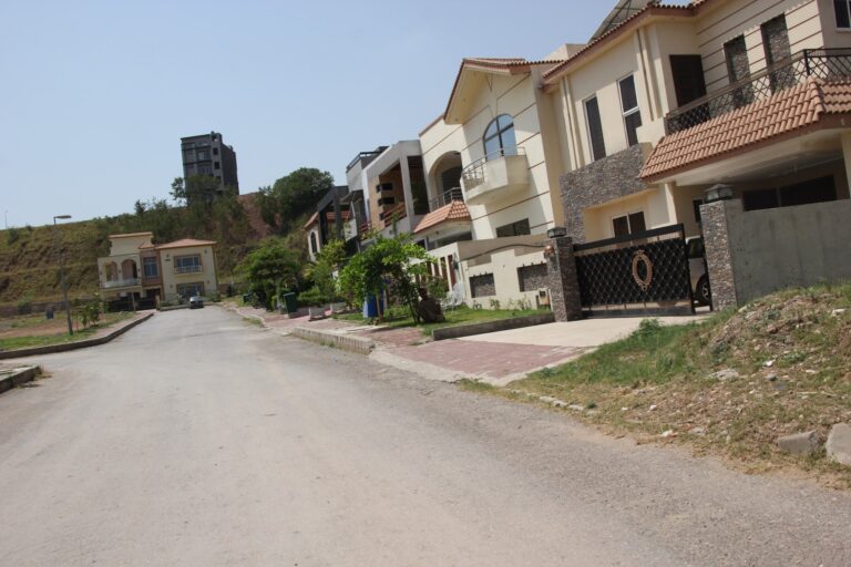 Secure Investment: Sector E, Bahria Town Phase 8 Rawalpindi 10 Marla Plot for Sale