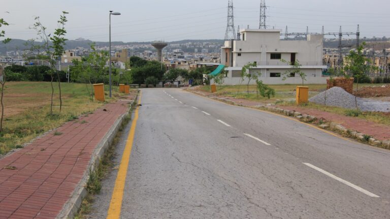 Premium Corner Deal: Corner 10 Marla Plot for Sale in Sector F-1