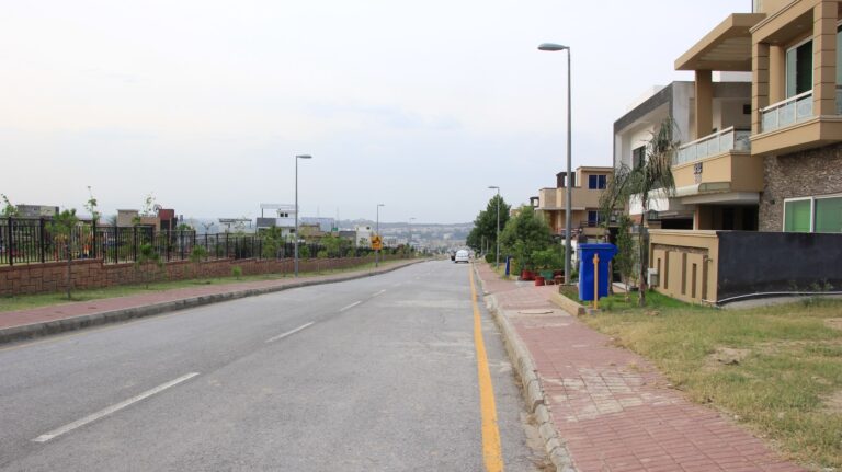 Prime Boulevard 10 Marla Plot for Sale in Sector F-1 Bahria Town Phase 8 Rawalpindi