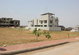 A-category Premium: All Paid 10 Marla Plot for Sale in Bahria Town Phase 8 Rawalpindi