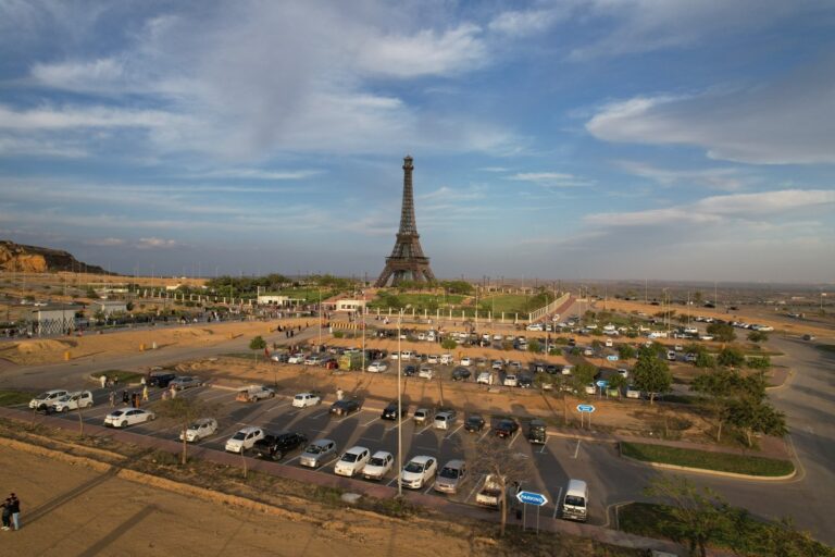Premium Hills Plot: 500 Sq Yd Plot Available in Bahria Town Precinct 9 Karachi