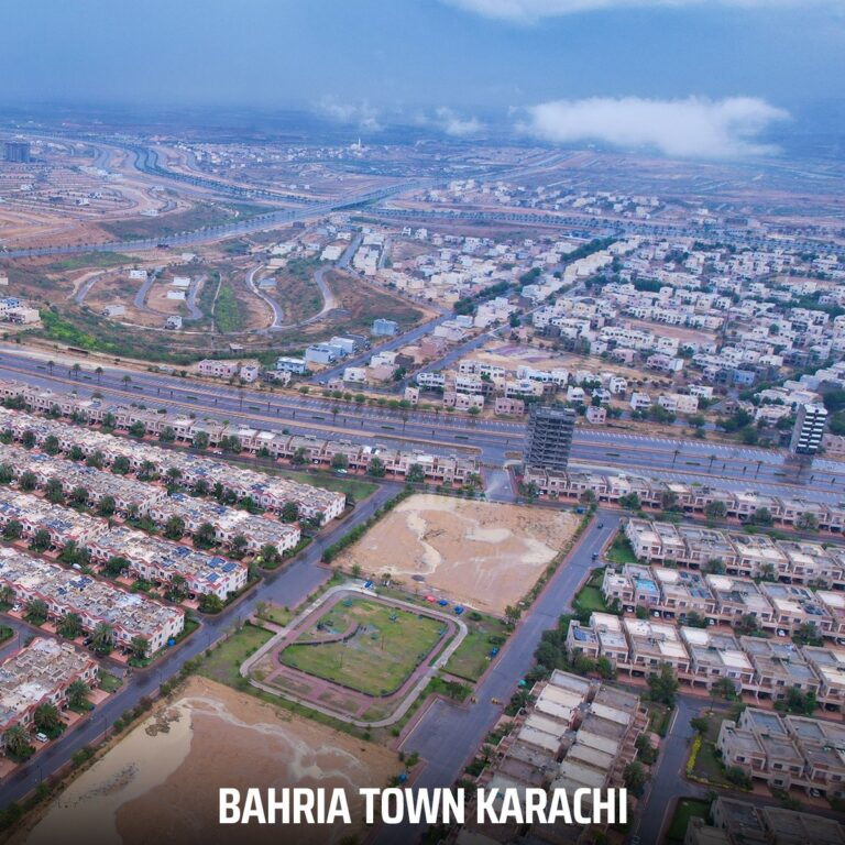 Semi Corner Deal: Bahria Town Precinct 16 Karachi Corner 250 Sq Yd Plot for Sale