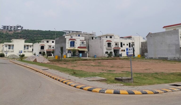 Solid Investment: 5 Marla Plot Up for Sale in J Block, Park View City Islamabad