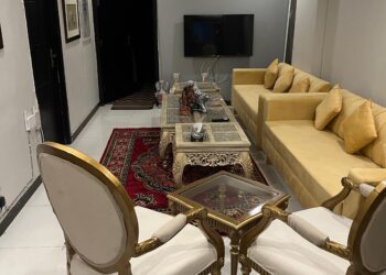 1400 Sqft Corner Flat for Sale in Capital Residencia E-11/4