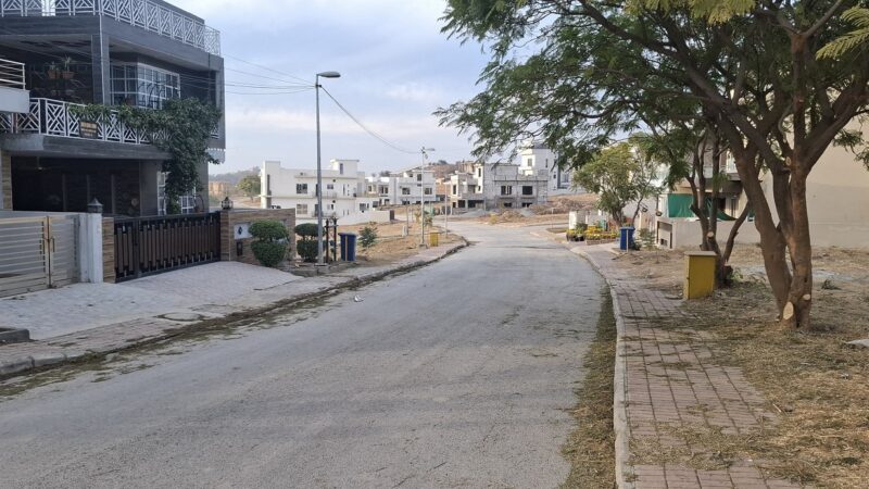 DHA Phase 3 Sector B Plot Images 1