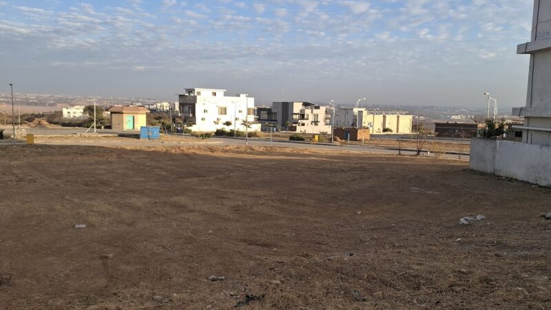 DHA Phase 3 Sector B Plot Images 8