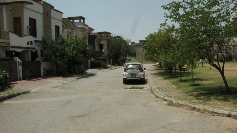 Rafi Block Bahria Town Rawalpindi Pictures 9