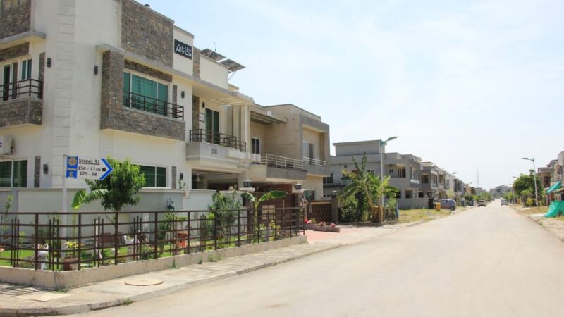 Sector C Bahria Town PHase 8 Rawalpindi Pictures 104
